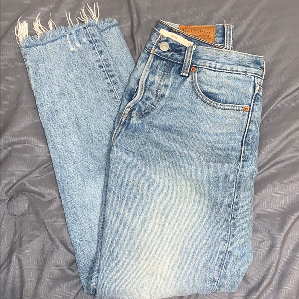 Levi’s Wedgie Fit